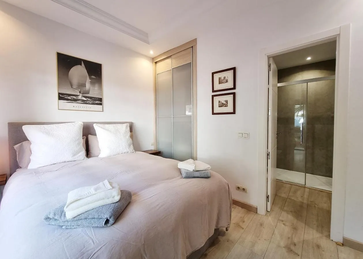 Luxury Apartment In Jardines De Don Carlos Marbella