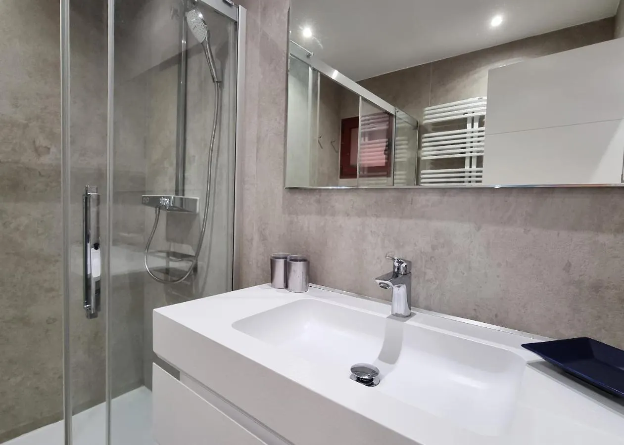 Luxury Apartment In Jardines De Don Carlos 马尔韦利亚