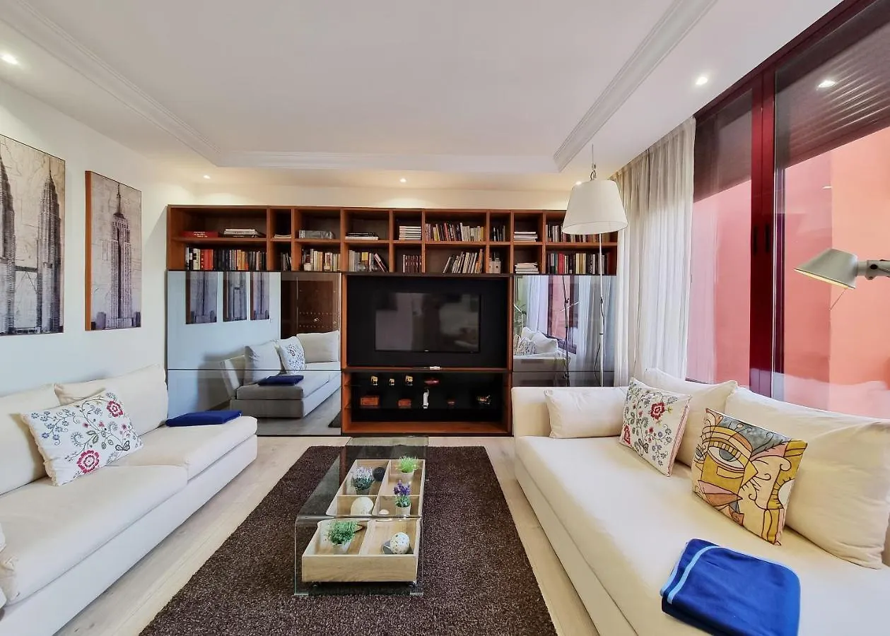 Luxury Apartment In Jardines De Don Carlos 马尔韦利亚